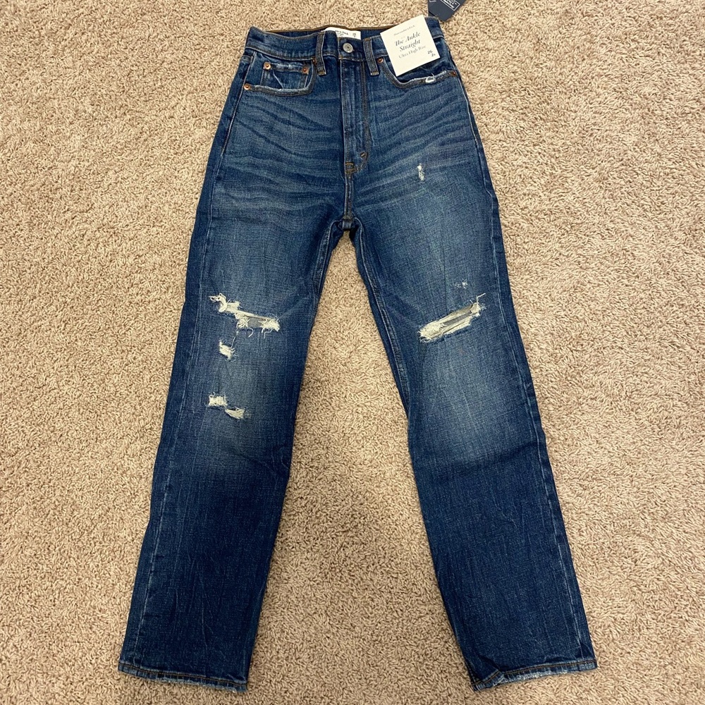 Abercrombie Ultra High Rise Ankle Straight Jeans